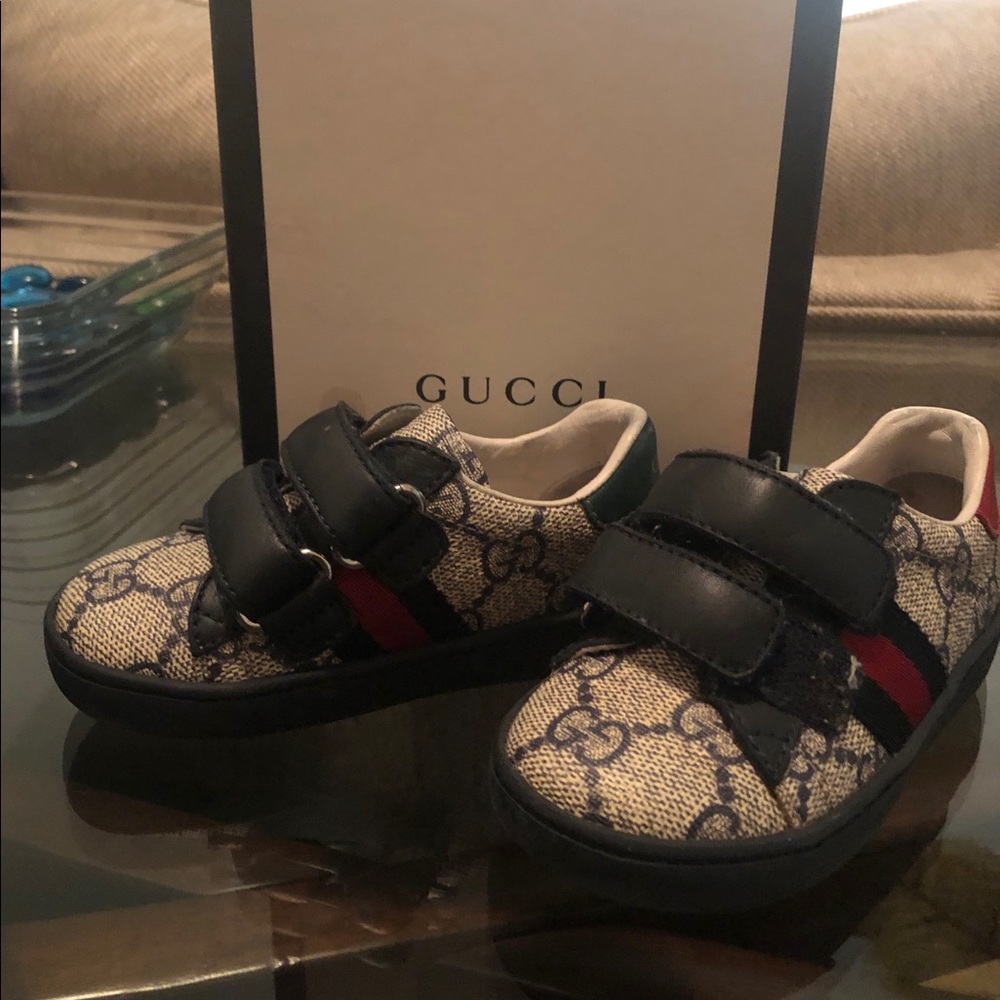 Toddler Gucci shoes (authentic)